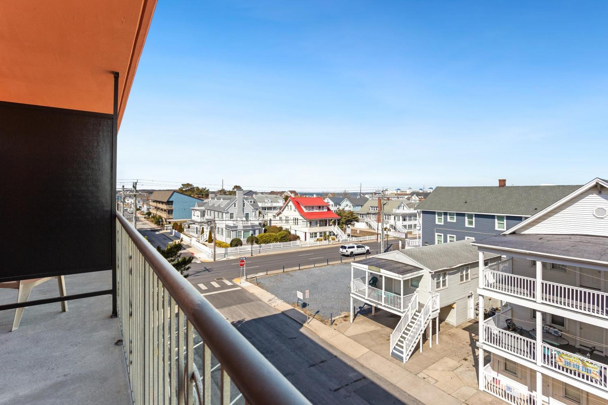Americana Motor Inn On Boardwalk Ocean City Exterior photo